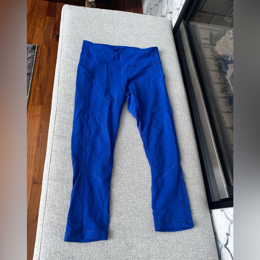 Lululemon Capris With Pockets “22 Inseam